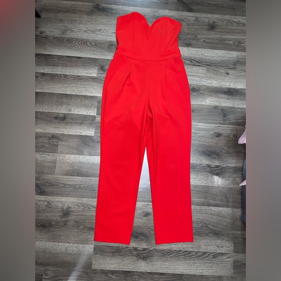 Express straplesss jumpsuit - Picture 3 of 3